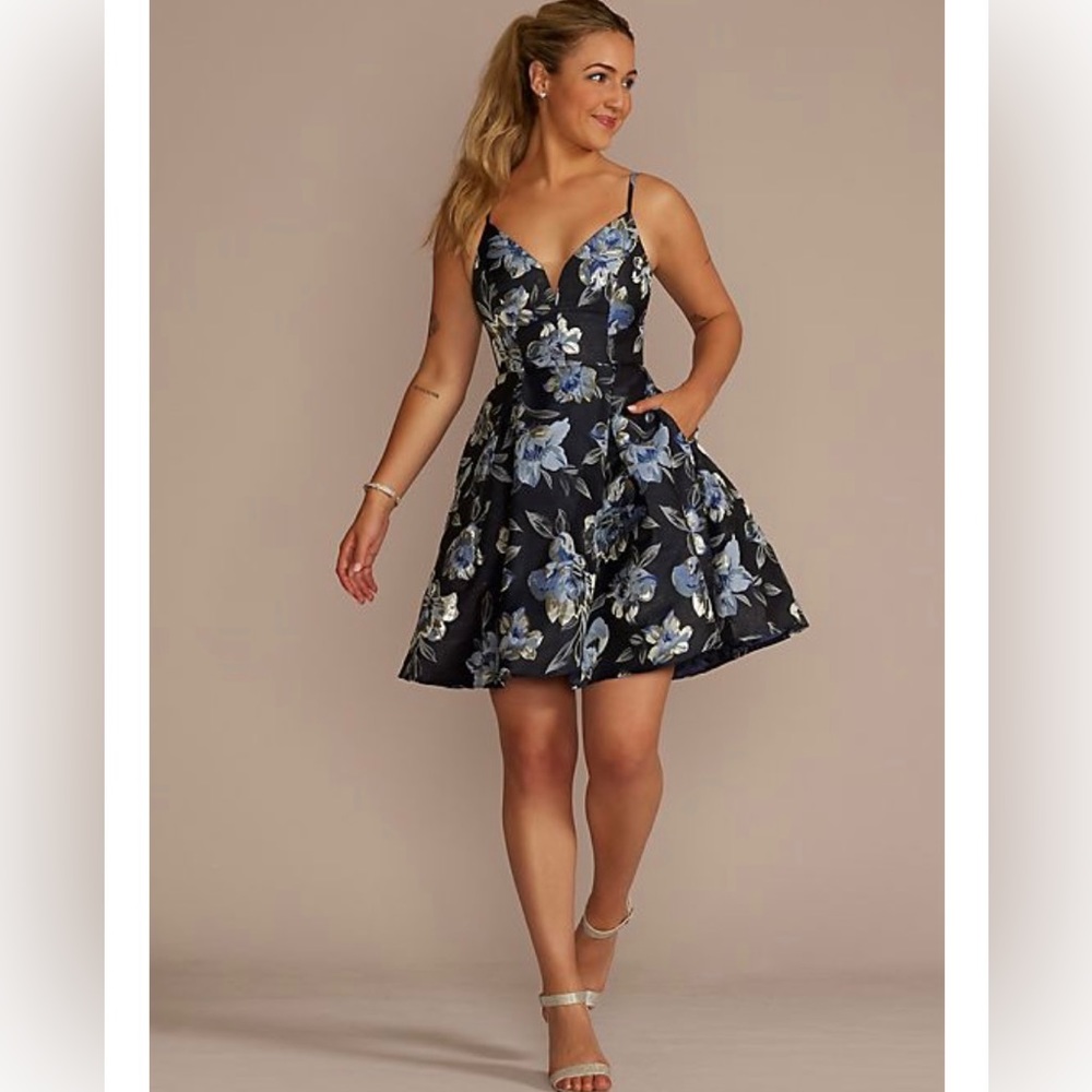 NWT Jules & Cleo Semi/Homecoming Dress in Navy Floral Brocade Juniors sz 14